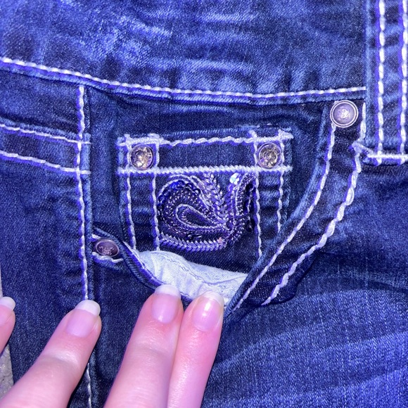 Y2K Low Rise Jeans with Sequin Embellishments - Picture 5 of 5